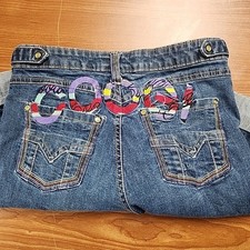 Coogi Colorful Embroidered Bermuda Jean Shorts Cuffed Size 7/8