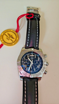 Breitling  Chronomat  AB0110 excellent  box & papers  44mm