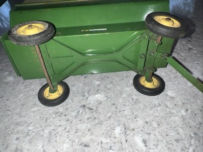 Vintage 1950's Eska / Ertl Farm Toys John Deere Flare Box Wagon | eBay