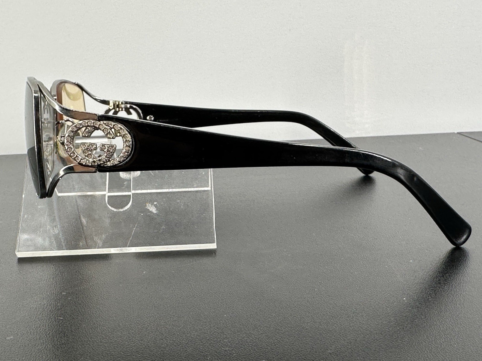 Gucci Vintage Frame Crystals Interlocking GG Made In Italy 56-18-135 (C2-03)