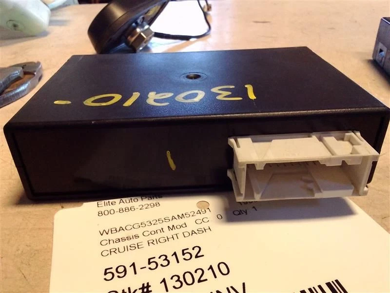 Chasis ECM control de crucero tablero derecho compatible con 95-99 BMW 318i 240033 Foto 2 de 4