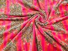 Luxury Soft Velvet Tiger Print Fabric Indian Dress Sewing Upholstery VelveFabric
