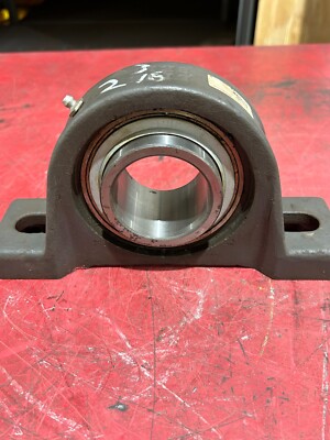 NEW OUT OF BOX REXNORD Link Belt P3Y235N Pillow Block Bearing 2-3/16''