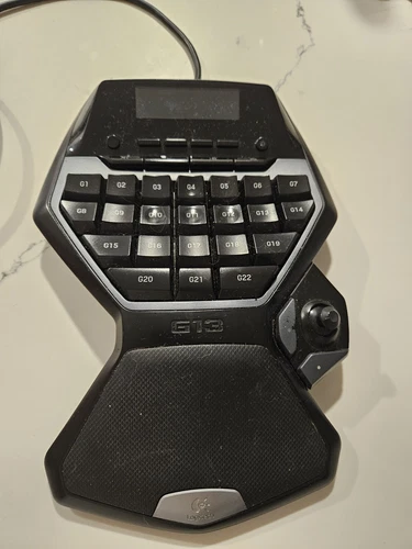 Logitech G13 USB Programmable Gameboard With LCD Display
