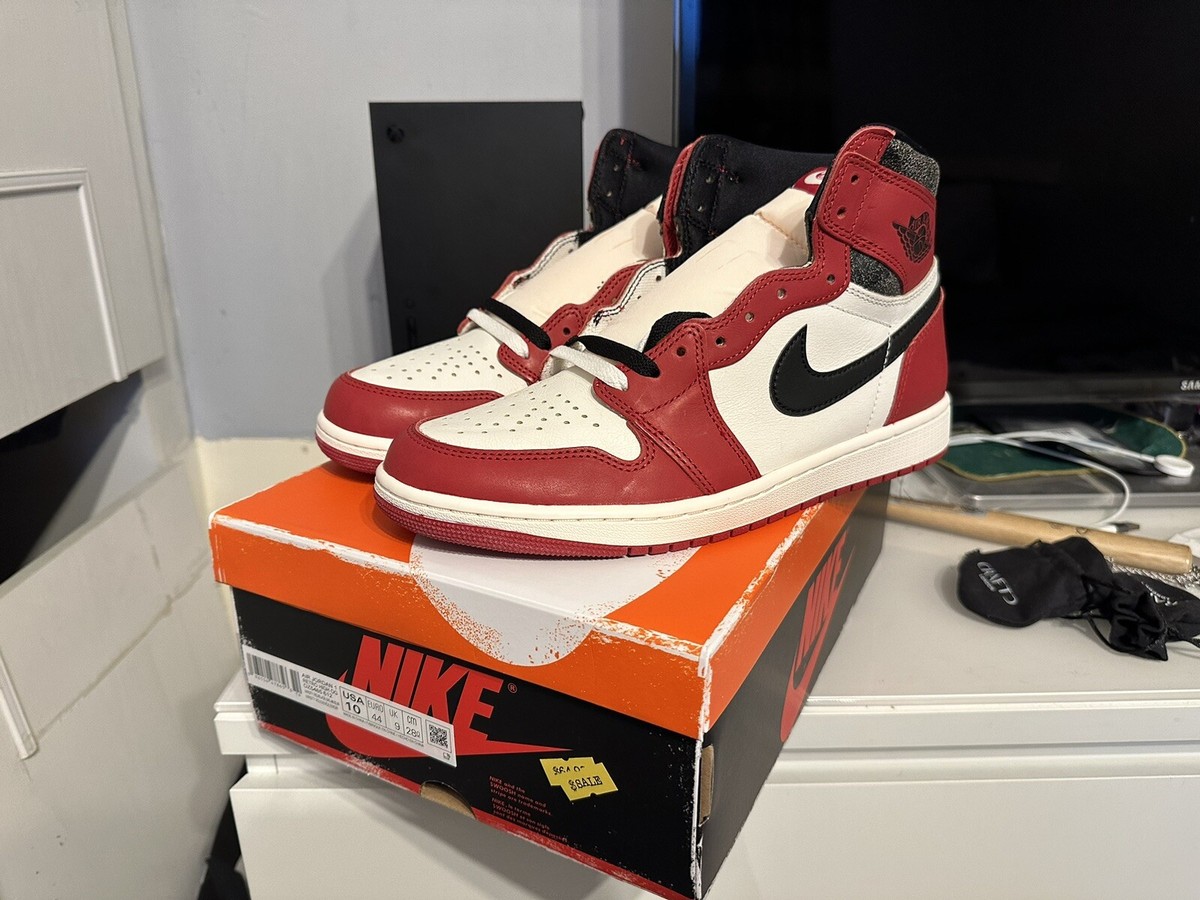 Air Jordan Retro High OG 'Chicago Lost Found' UK US 10 UK
