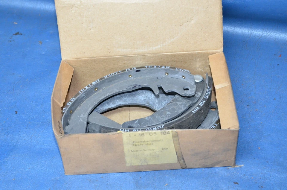 Juego de zapatas de freno traseras NOS 1963-1978 Opel Kadett A B C Olympia A GT 1605184 OEM Foto 2 de 4