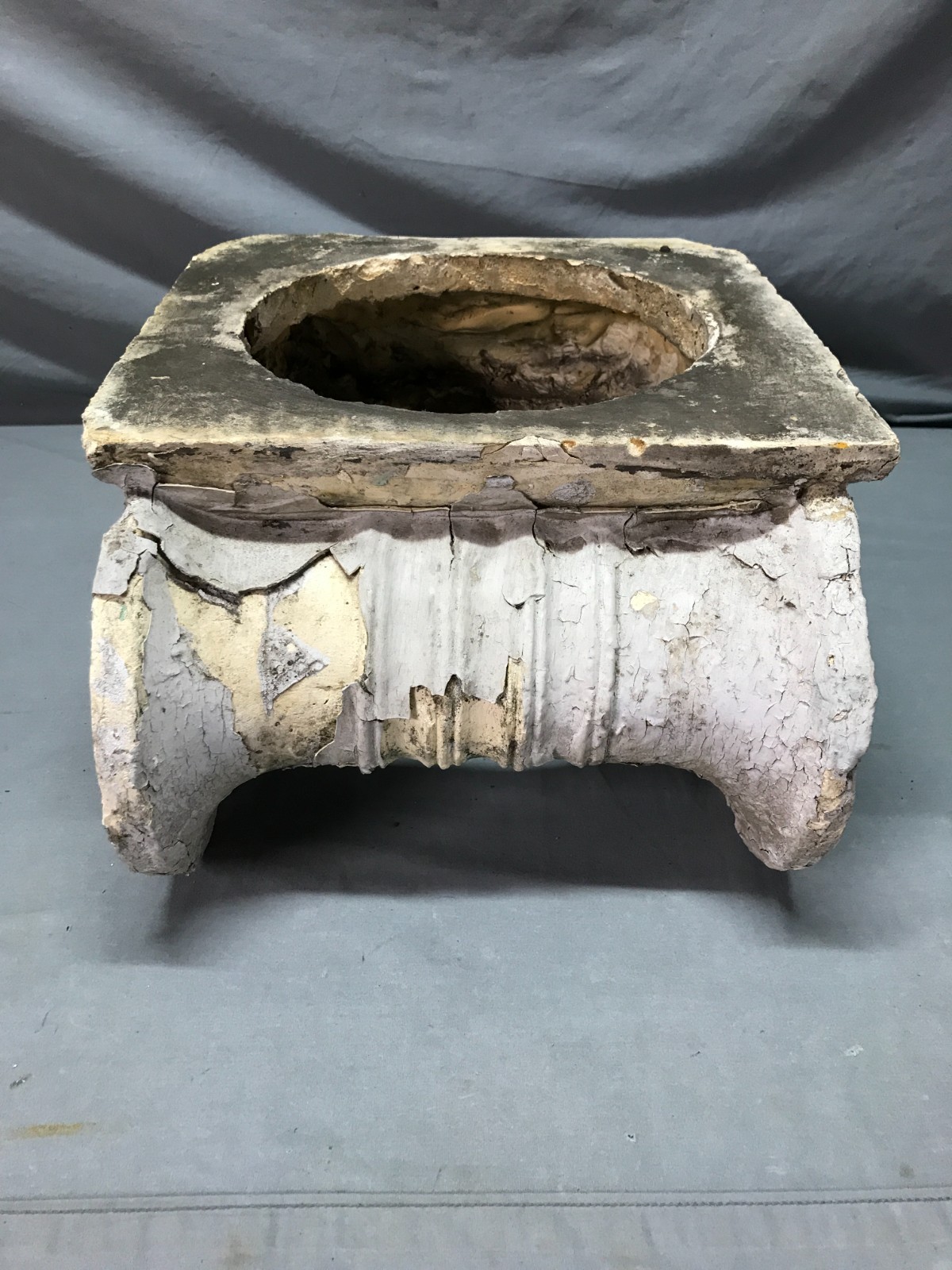 1 Antique VTG Neoclassical Plaster Column Capital Architectural Salvage 1391-25B
