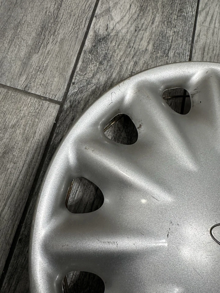 "Cubierta de rueda tapacubos One 95-97 Ford Contour 14"" 94BB-1130-CC 95 95 97" Foto 4 de 4