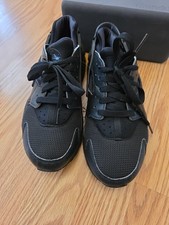 Nike Boys Air Huarache Run 654275-016 Black Running Shoes Sneakers Size 5Y