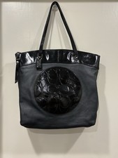 Coach Black Leather Tote Laura Signature Logo Circle Zipper Patent Hang Tag