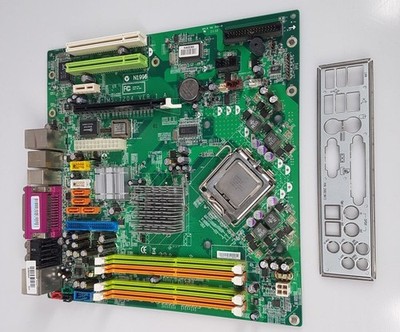 Mainboard MSI  MS-7204 aus Medion MT8, Intel Pentium D 830, 4 GB DDR 2, Blende