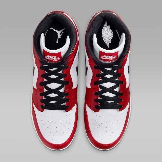 AUTHENTIC Nike Air Jordan 1 Retro MCS 'Chicago' Black Red White