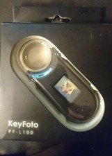 NIB MUSTEK "KEYFOTO" MODEL PF-L100 photograph DIGITAL PHOTO ALBUM ON A KEY CHAIN