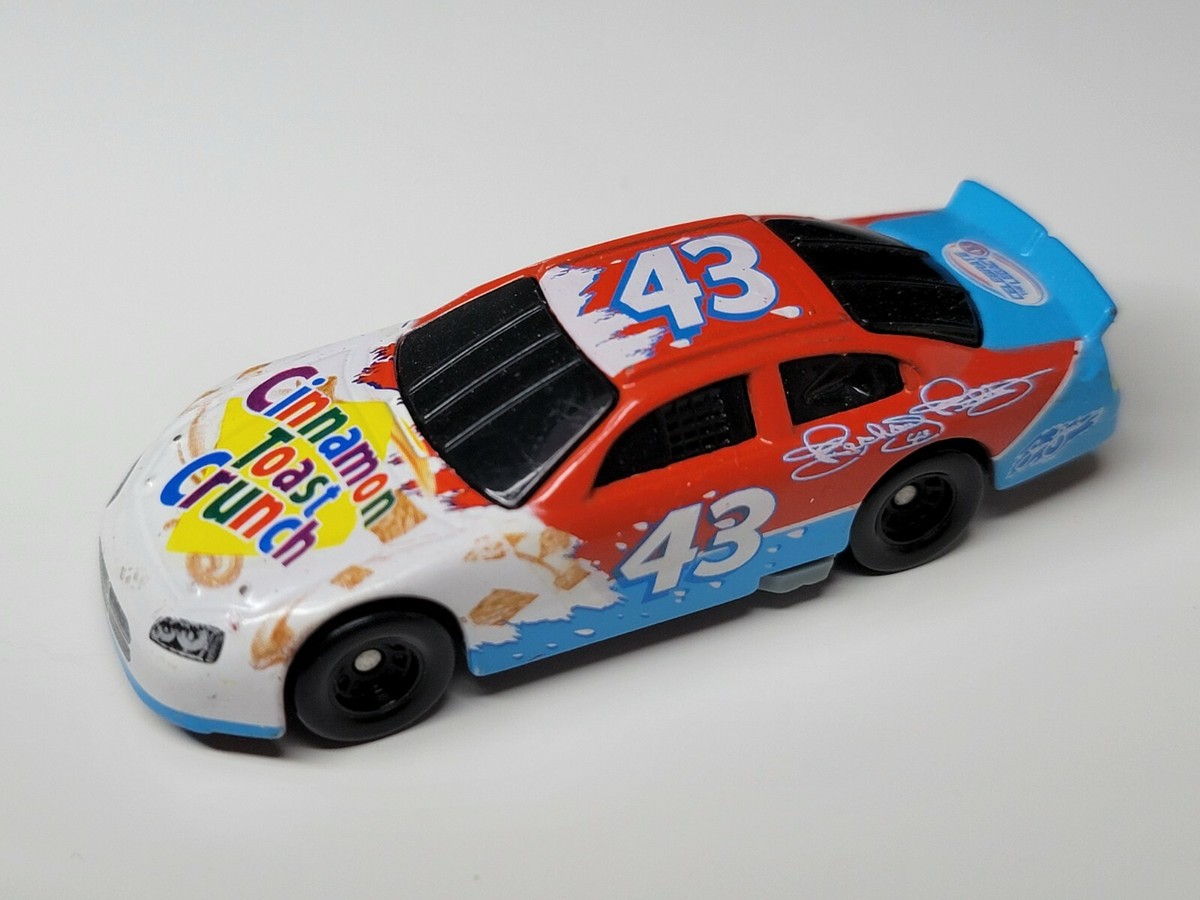 2008 Celebrate the Legacy Cinnamon Toast Crunch GMI #43 Richard