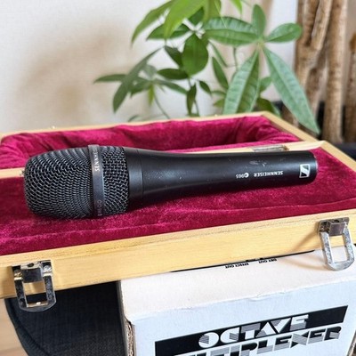 SENNHEISERE965 condenser microphone evolution 900