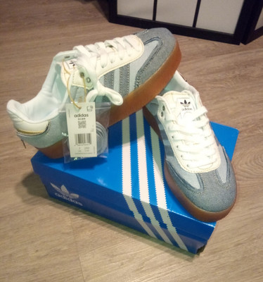 adidas Originals Sambae Blue/White Leather Low Top Lace-Up Sneakers JI0001