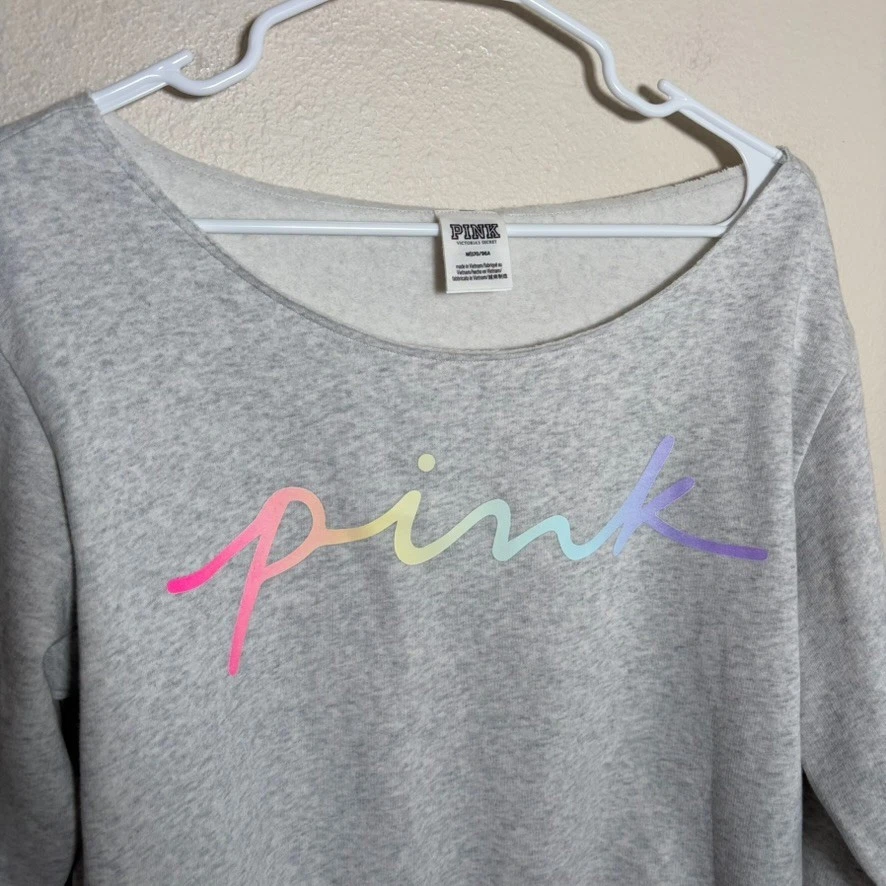 Sudadera VS Rosa Para Mujer Gris Medio Pullover Polar Informal Colorido Logo Foto 2 de 4