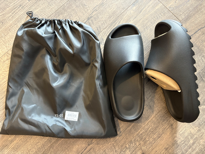 Yeezy Slides YS-01 Black Size 11 with Bag for sale online | eBay