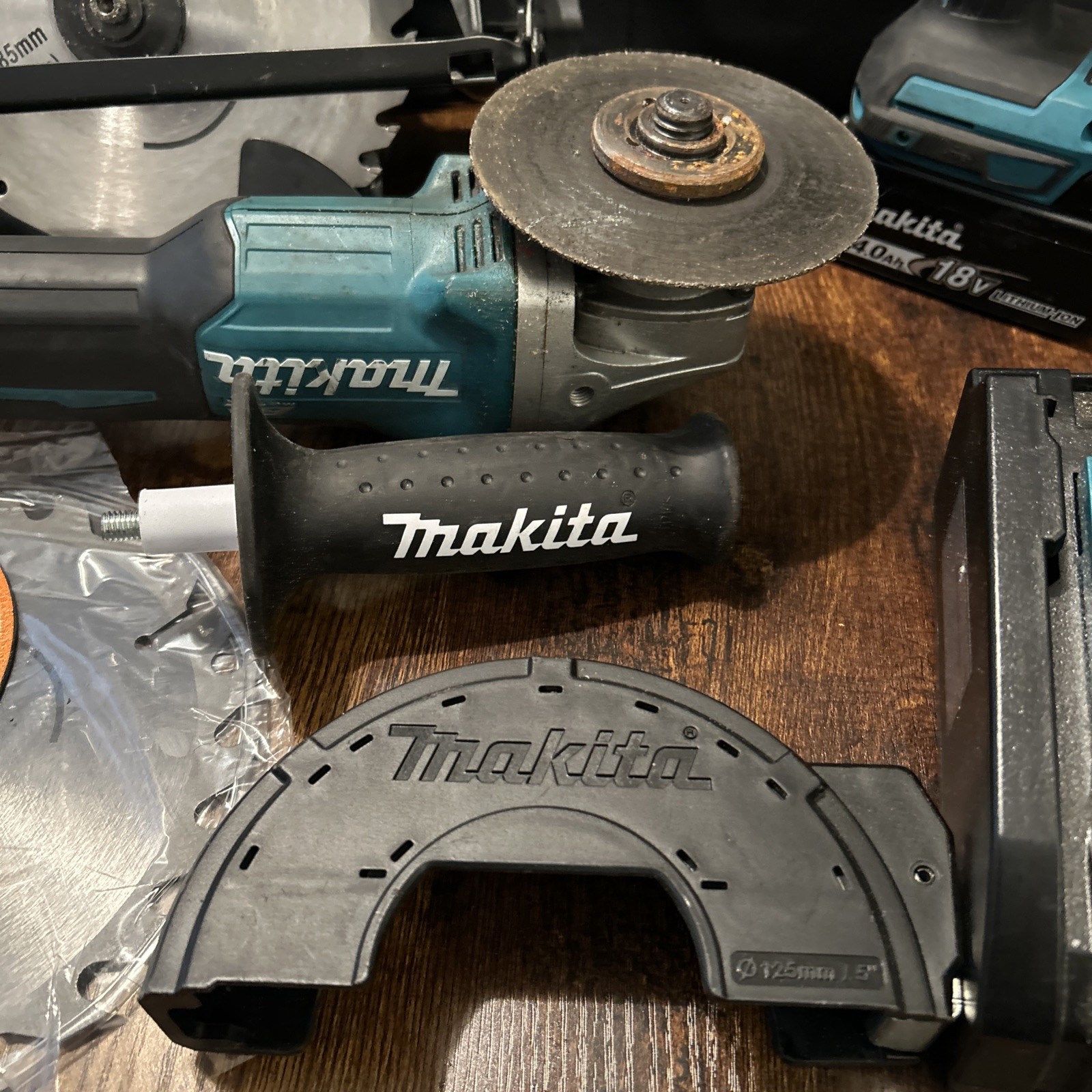 Makita 18V 4-Tool Combo Kit With Charger, 2 Batteries And Accessories