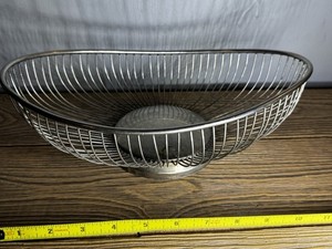 Vintage Leonard Silverplate Oval Wire Fruit Bread Basket Hong Kong