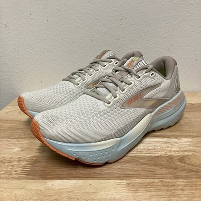 Size 10.5 B Women s Brooks Glycerin 21 Shoes Beige 1204081B195 Running Walking