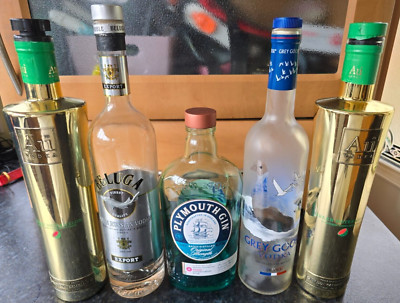 5 leere Wodka Gin Alkohol Flaschen zum Upscaling - AU, Grey Goose, Beluga, Plymouth+