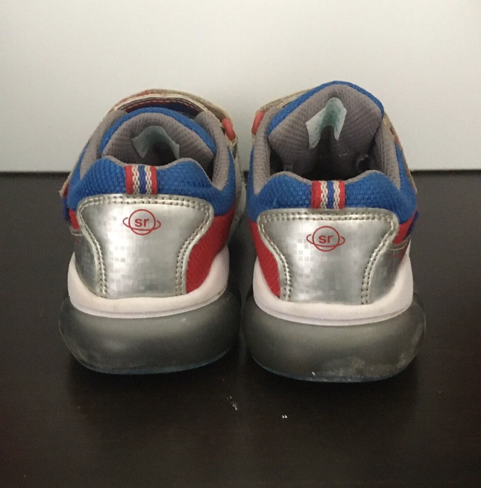 Zapatos Deportivos Stride Rite Niños Talla 10.5W Plateados Sintéticos Gancho y Lazo Iluminados Foto 4 de 4