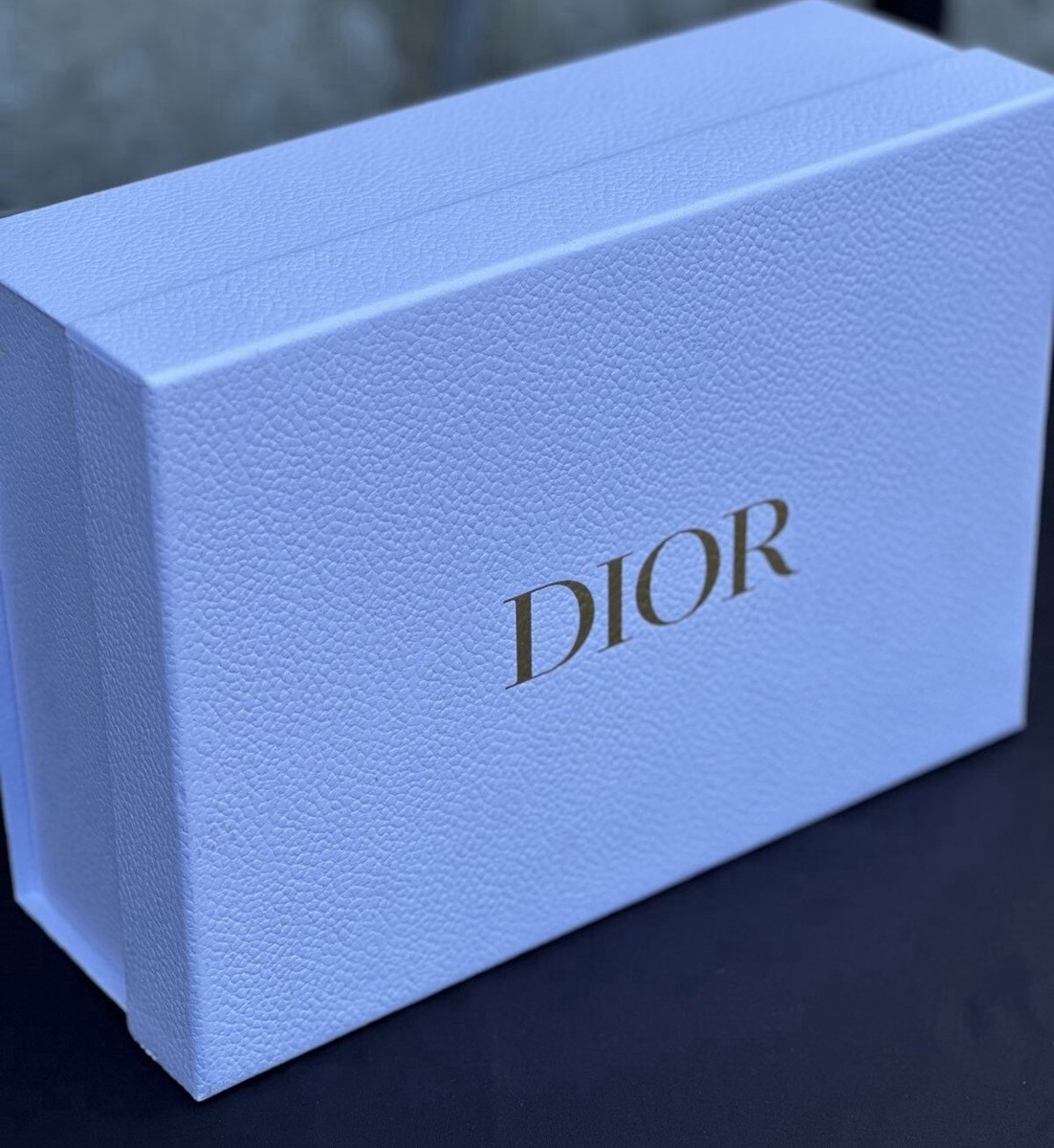 New DIOR White Grainy Gift Box With Gold Logo & Wrapping Paper Sz