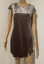 Le Lis Tan Brown & Black Houndstooth Velvet Fitted Mini Dress Sz M EUC