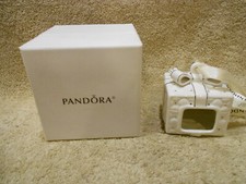 2016 Limited Edition PANDORA Porcelain Christmas Present Gift Box Ornament - A 