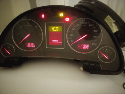 Instrument panel Audi A4 , Speedometer Dashboard, OEM 8E0920900M