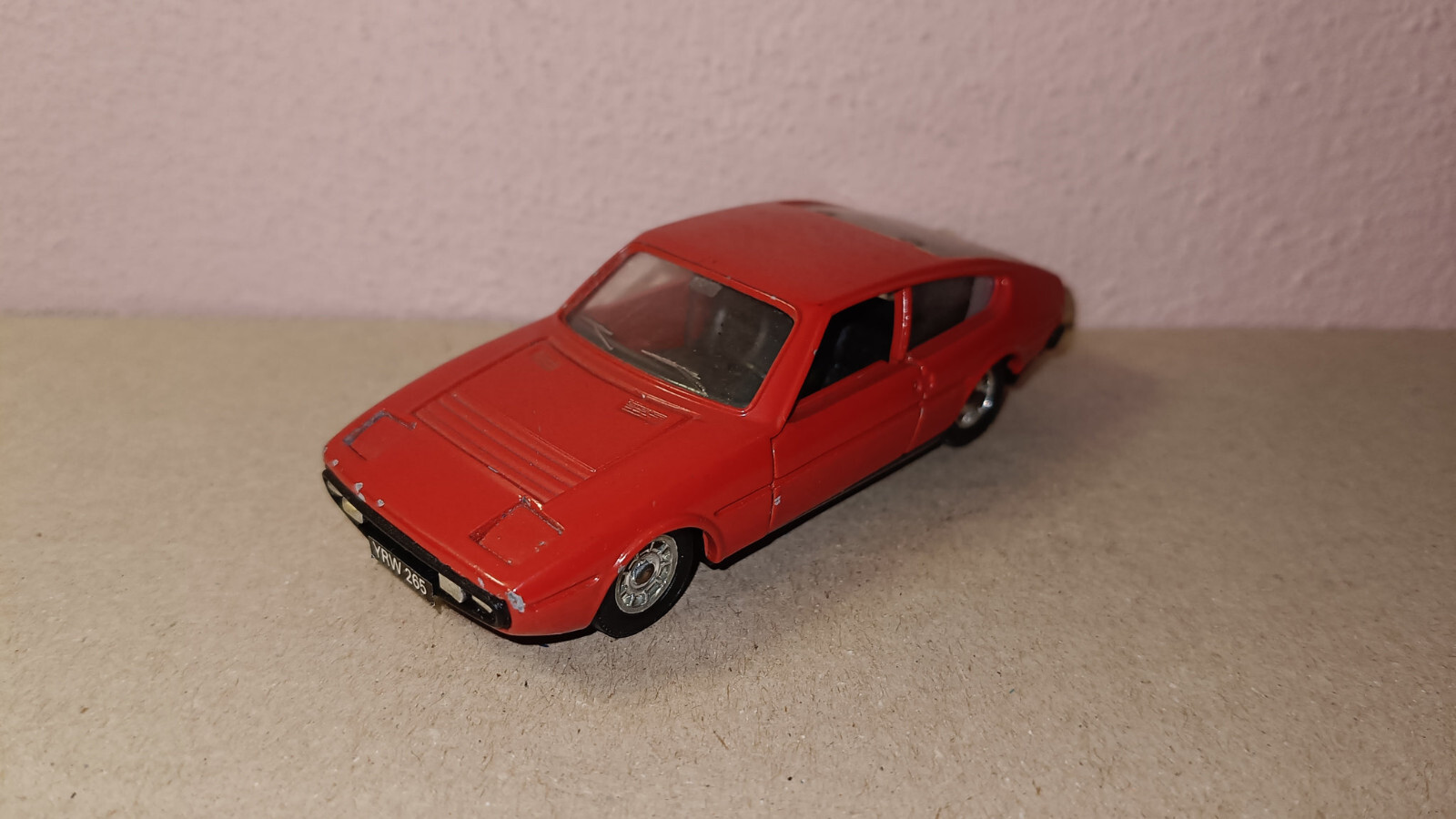 Foto 1 di 5