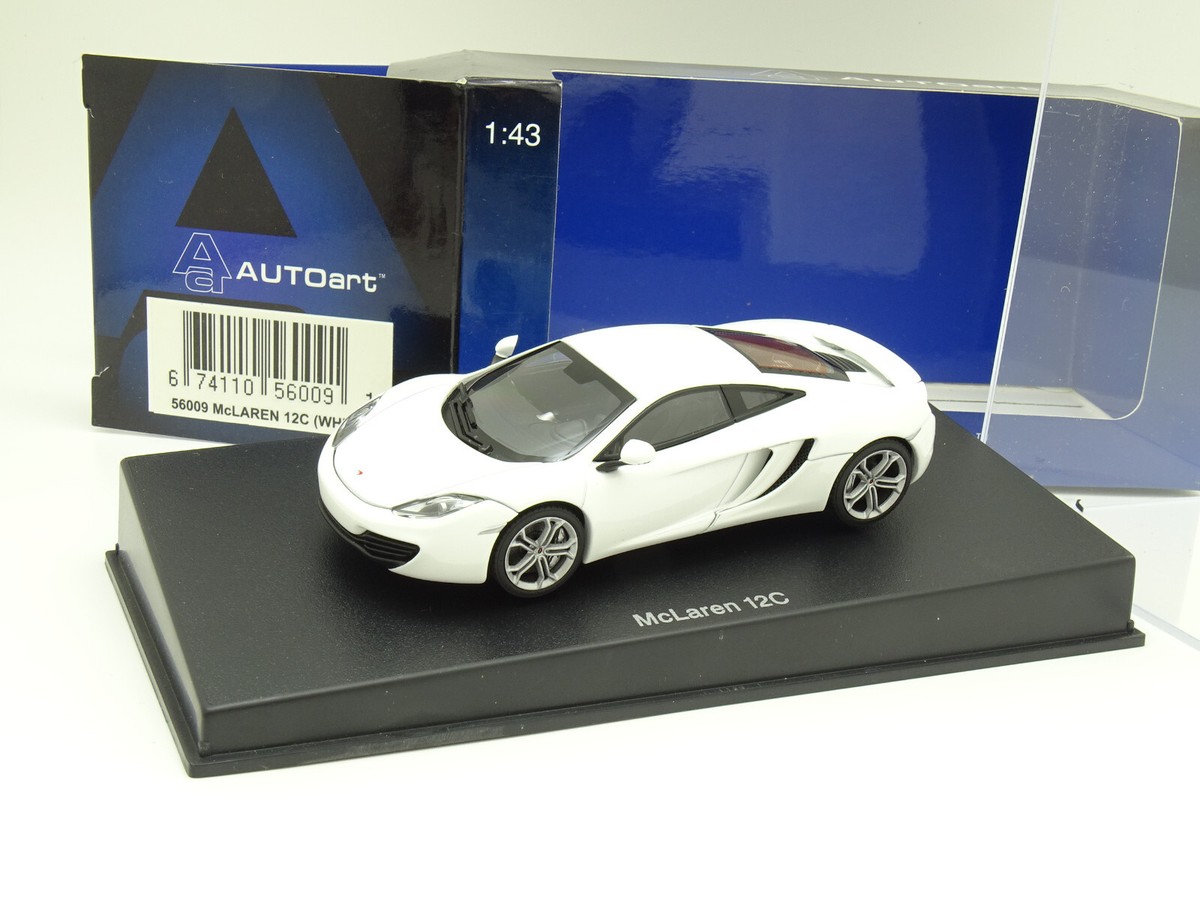 AUTOart 1/43 マクラーレン MP4-12C (ホワイト) 完成品 1/43 AUTOart McLaren 12C MP4-12C (WHITE) Diecast Car Model