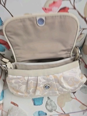 美品 Coach Pleated soho shoulder bag y2k COACH SOHO PLEATED CREAM IVORY LEATHER Y2K TOTE SHOULDER HANDBAG