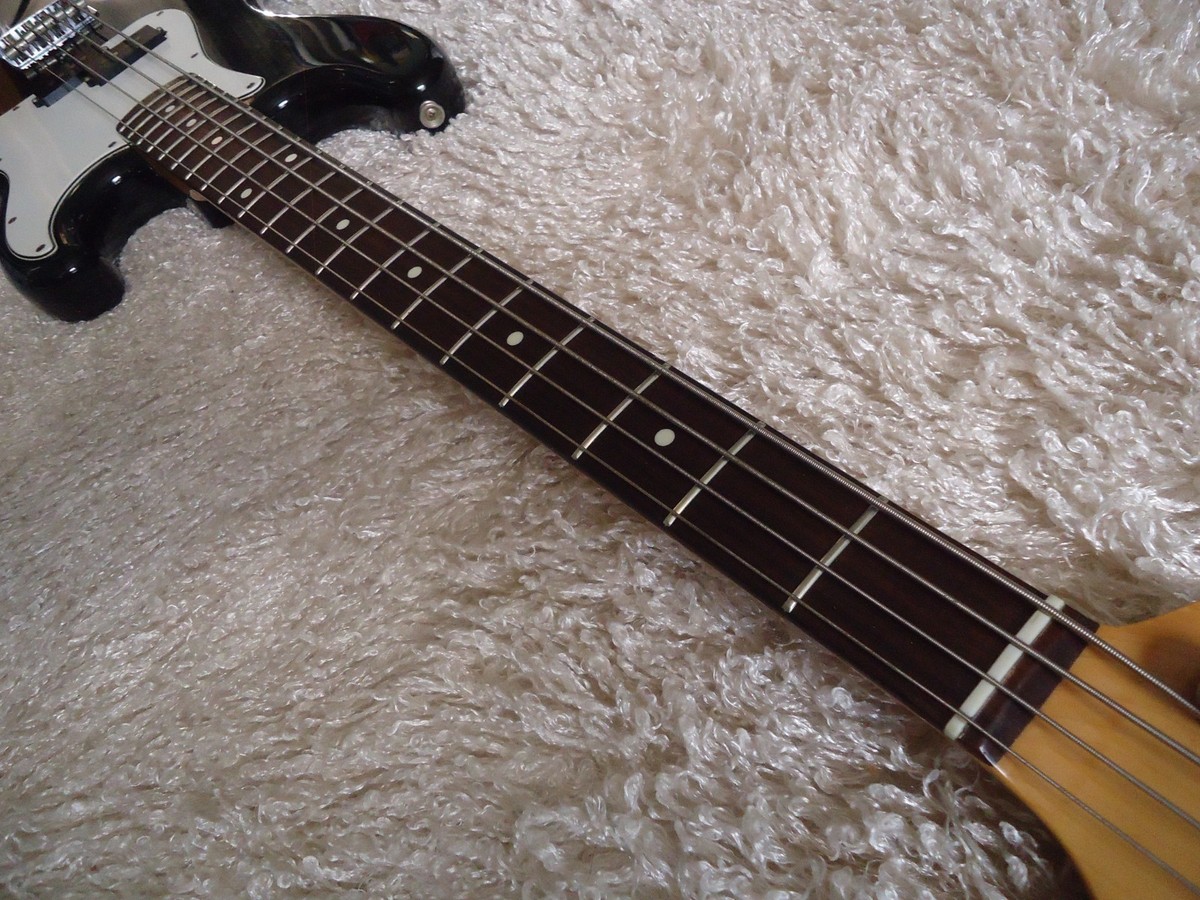 RARE 1985 Squier Japan FujiGen PB331 32