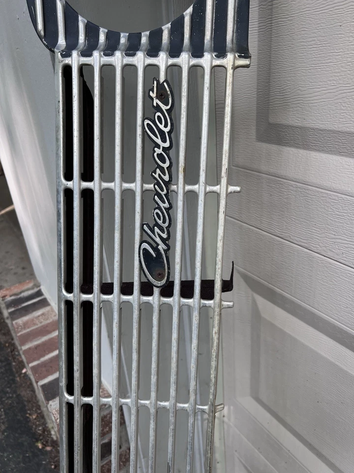 Chevrolet Impala Bel Air Biscayne 1964 parrilla delantera GM parrilla del conductor Foto 3 de 4