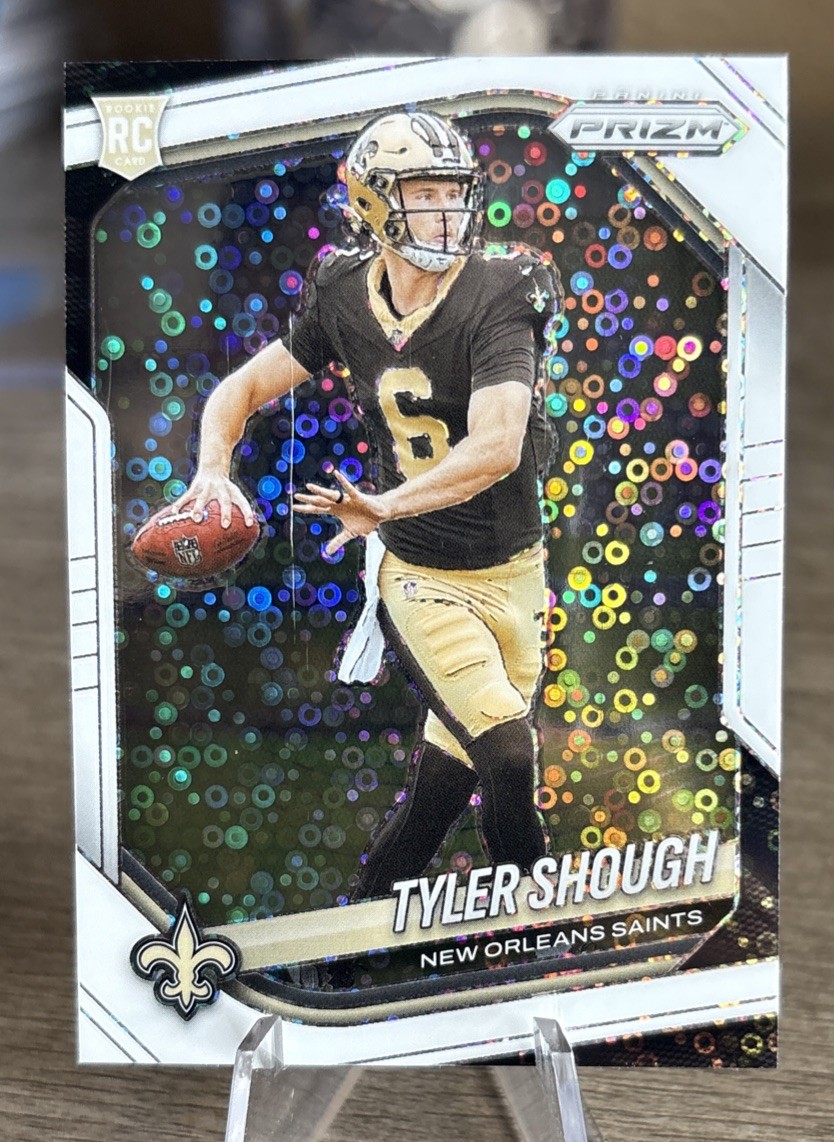 2025 Panini Prizm - Rookies Tyler Shough #327 White Sparkle Prizm (RC)