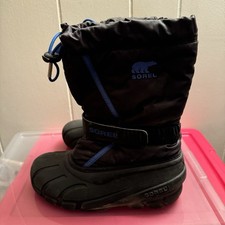 Sorel Boys Snow Boots Size 4 Insulated Waterproof Winter Boots
