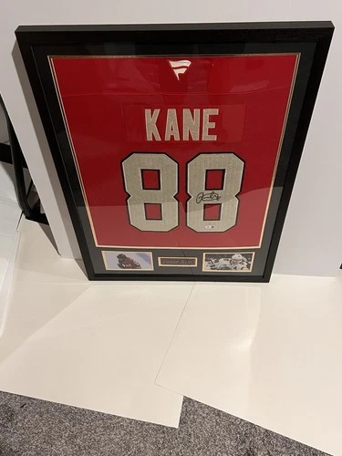 Patrick Kane Chicago Blackhawks NHL Winter Classic Autographed Jersey Beckett