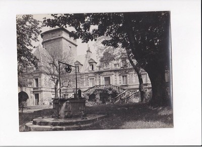 AVEYRON, Rodez, the entrance of the bishopric, photo Auclair-Melot, about 23x17cm