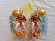 BATMAN DC MARVEL ACTION FIGURES DC DIRECT WEAPONER OF QWARD 2 PEZZI