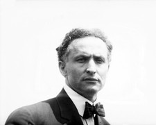 Magician Harry Houdini Photo