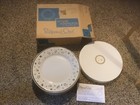 NIB Pampered Chef 4 Gold & White Stars Dessert Plates Celebration #1996.  8” D.