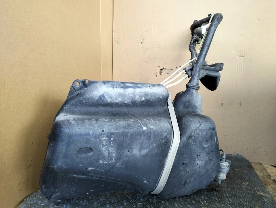 SERBATOIO CARBURANTE BENZINA Volkswagen Polo 4 serie 2004 Foto 2 de 4