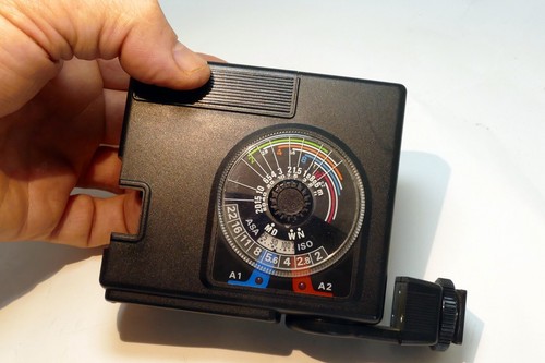Nikon SB-15 Speedlight flash - for parts, not working with corrosion - AS IS - Picture 8 of 9