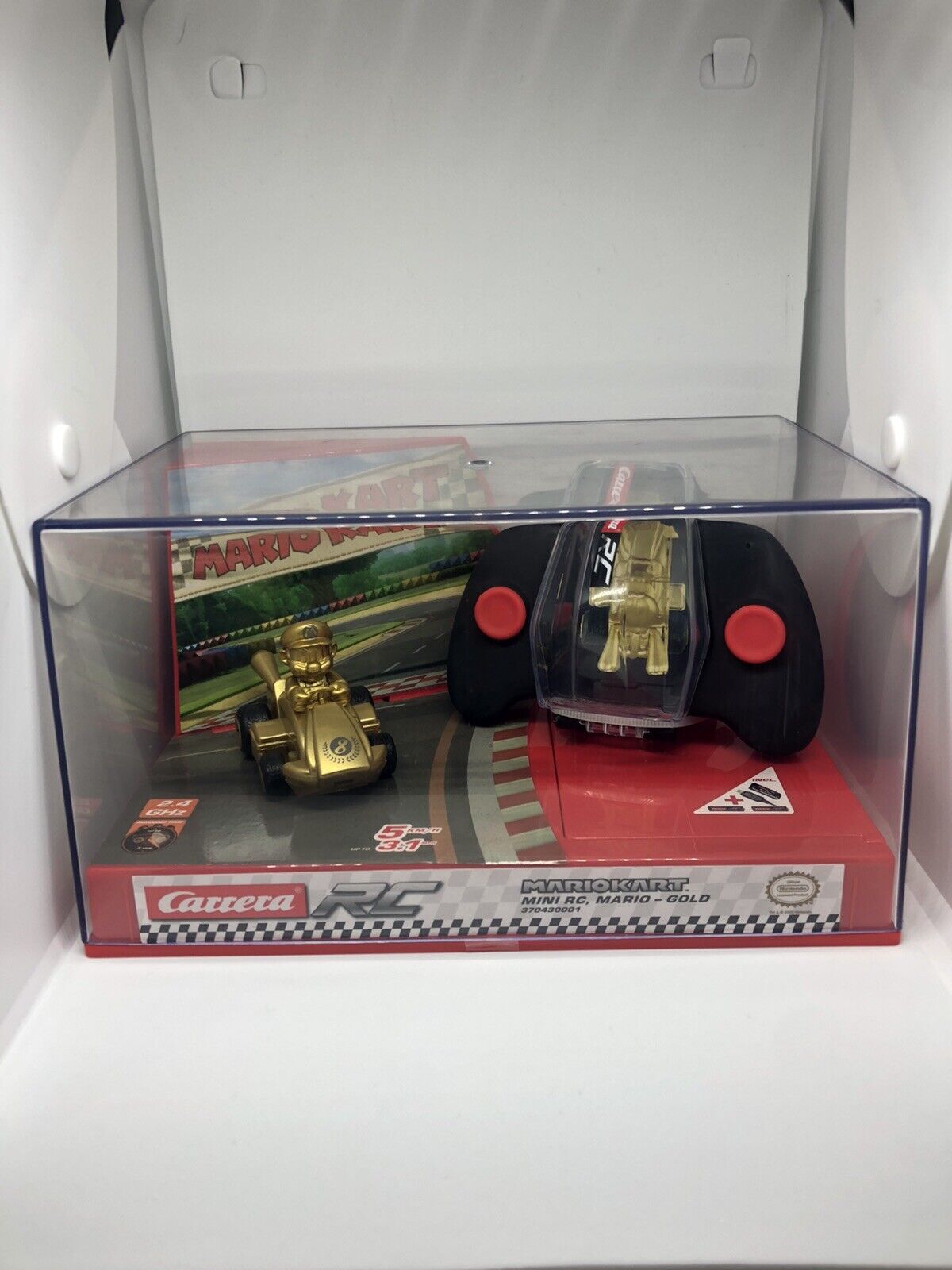 MARIOKART Mini RC by Carrera RC - GOLD Mario Kart Chase Edition