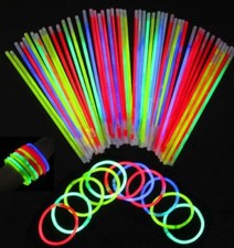 Glowsticks,100 Light up Toys Bracelets Mixed Colors Party Favors (Tube of 100)