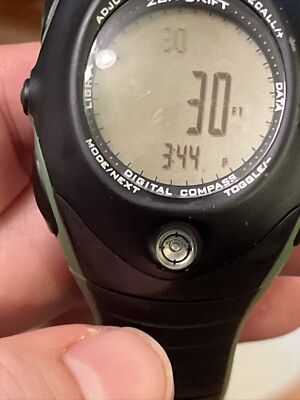 VERY RARE VINTAGE men's NIKE ZERO DRIFT COMPASS altimeter WATCH