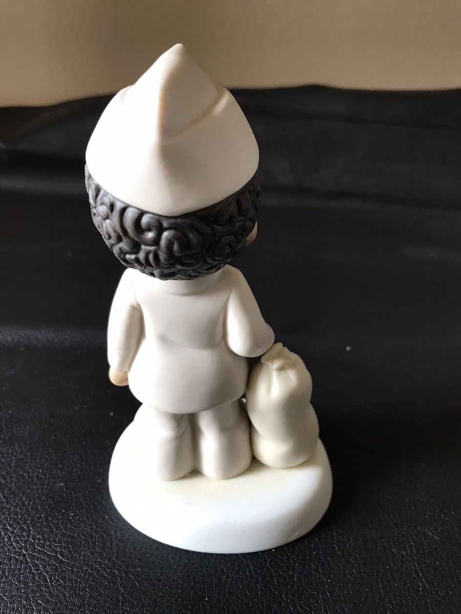 Precious Moments Figurine 