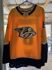 NHL Nashville Predators Adidas Mens Jersey Size 44 Kyle Turris 8
